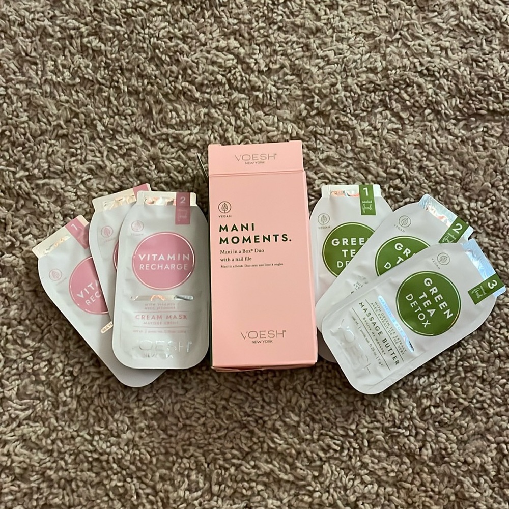 Mani In A Box